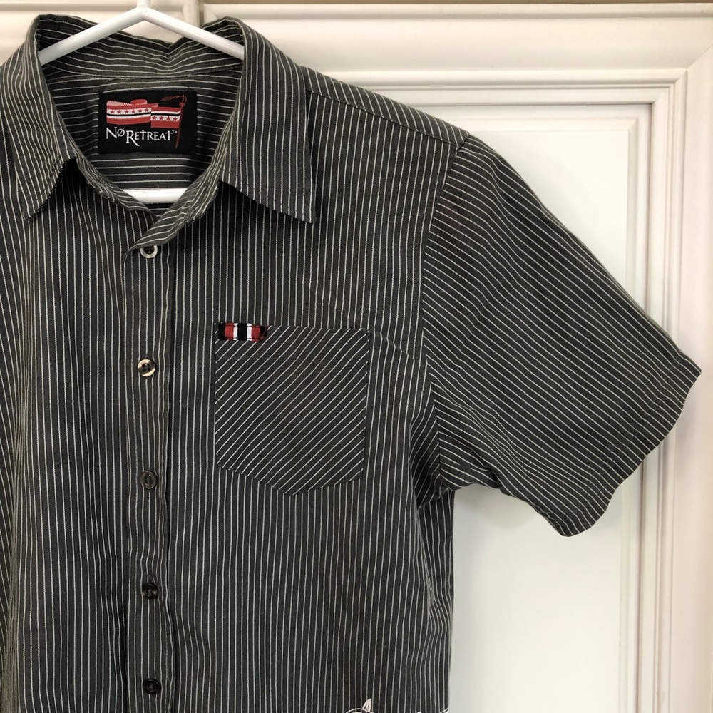 Boys' Black Striped Shirt with Dragon Design - Picture 2 of 7